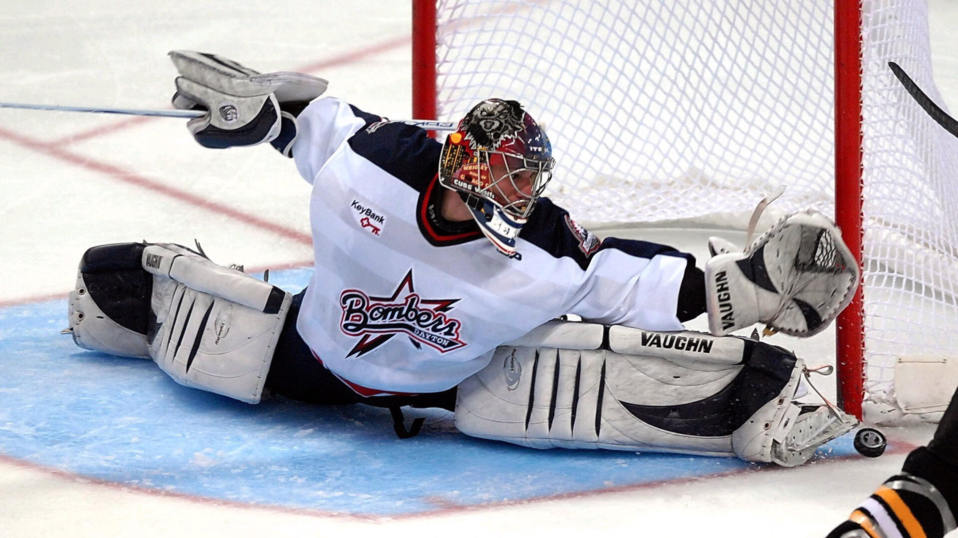 乐鱼体育下载app官网-中国篮球的故事继续激励后人，中国篮球界的传奇人物