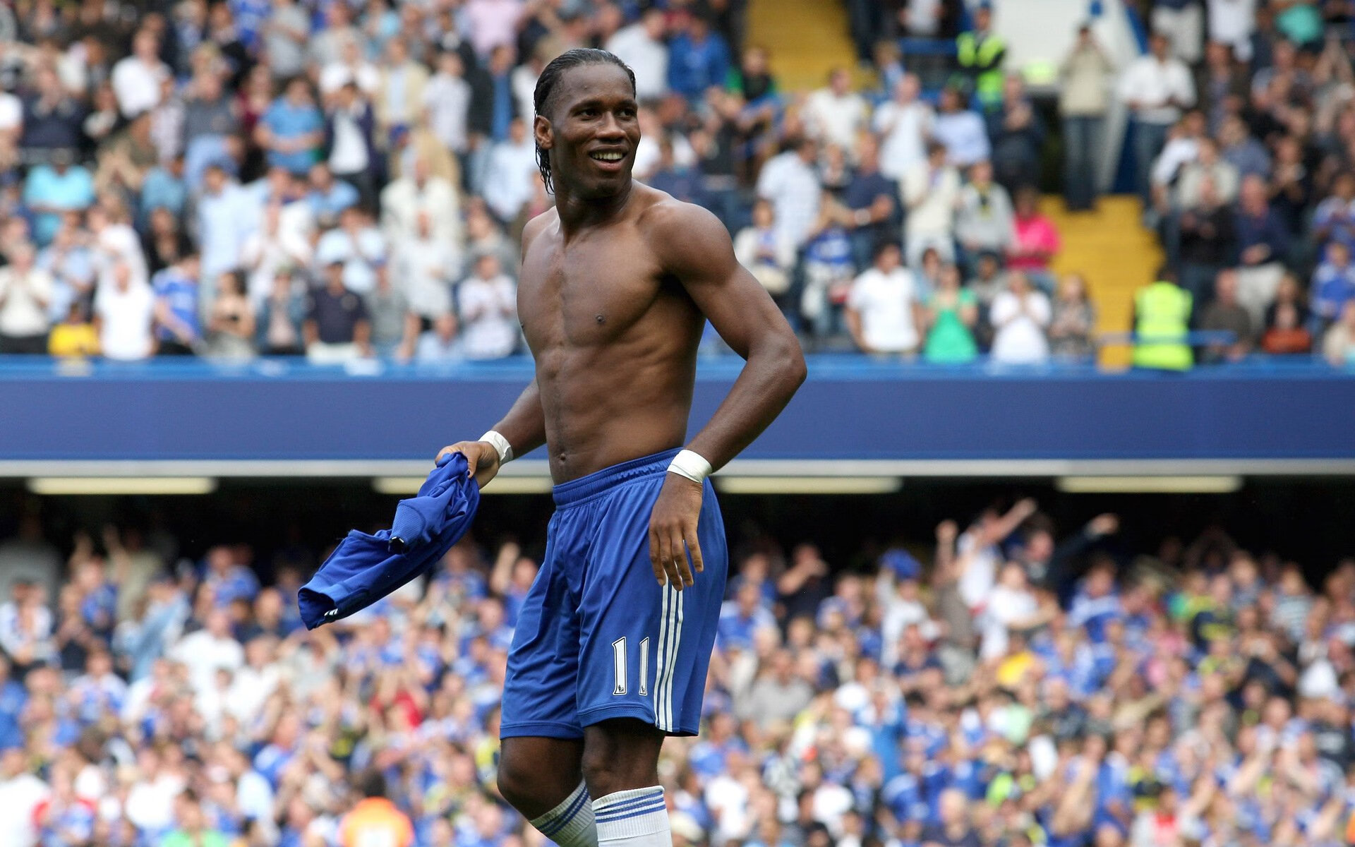 乐鱼体育app官网入口-国际足联新规:越位判罚或将改变,足球越位判罚依据